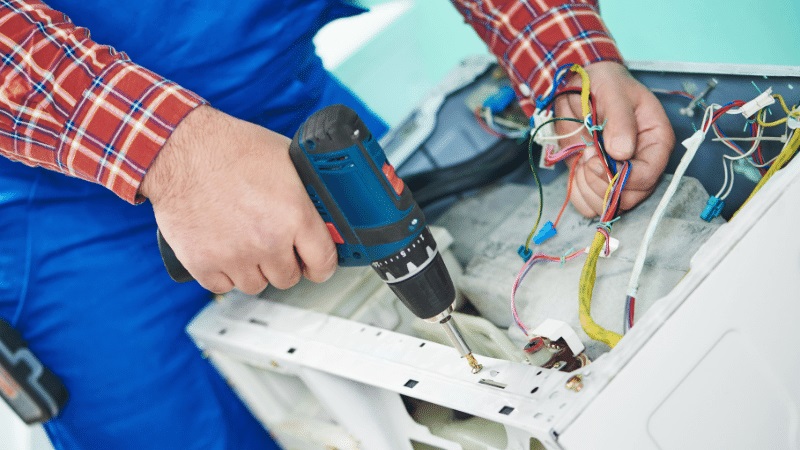 Zeytinburnu Çetintaş Çetintaş çamaşır makinesi kart tamiri – Su almama arızası orijinal parça ile giderildi. - Teknik servis örneği
